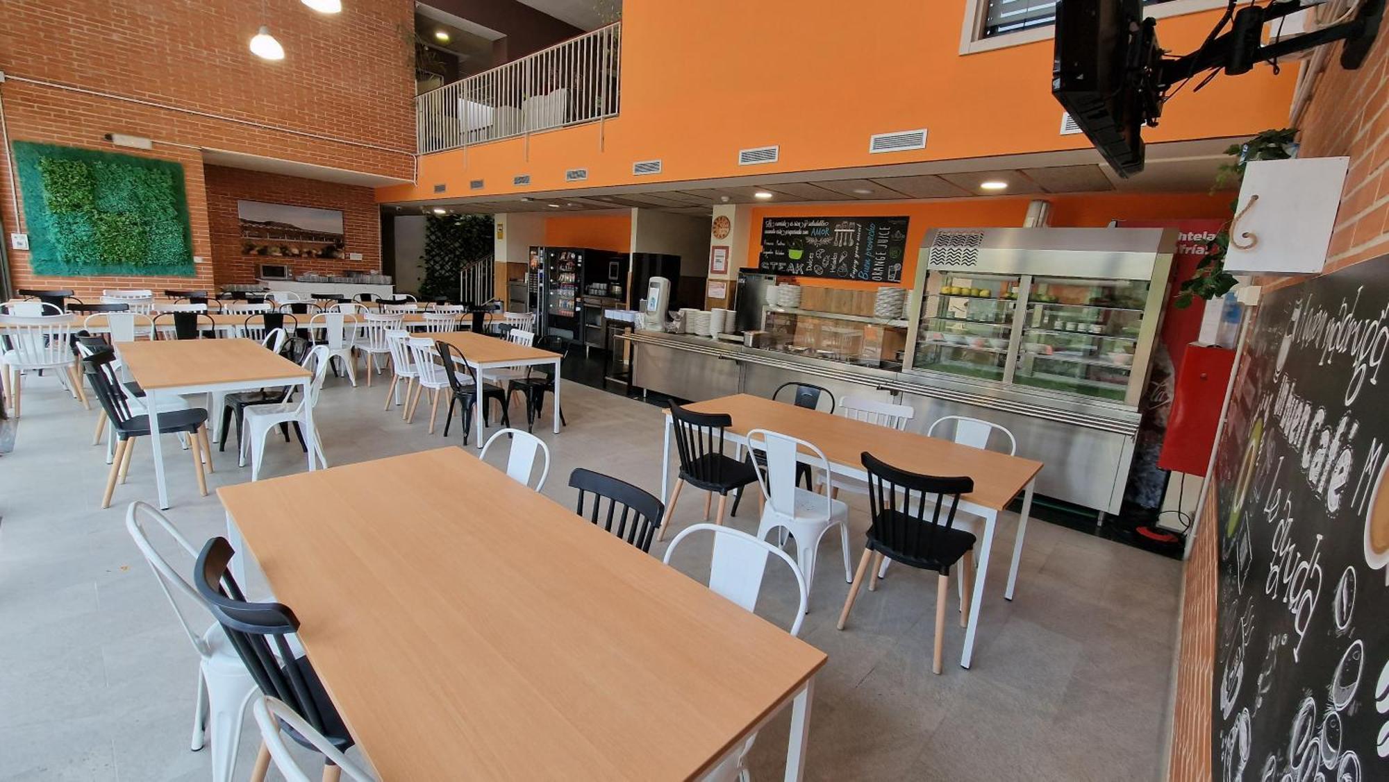 Residencia Universitaria Resa Giner De Los Rios Αλκαλά ντε Ενάρες Εξωτερικό φωτογραφία